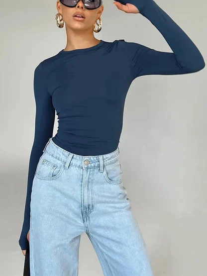 Thumb Hole Long Sleeve Crop Tops - Image 6