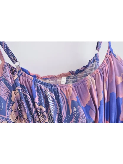 Smocked Floral Crop Top - Image 3