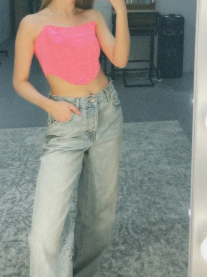 Strapless Chic Bustier Crop Top - Image 6